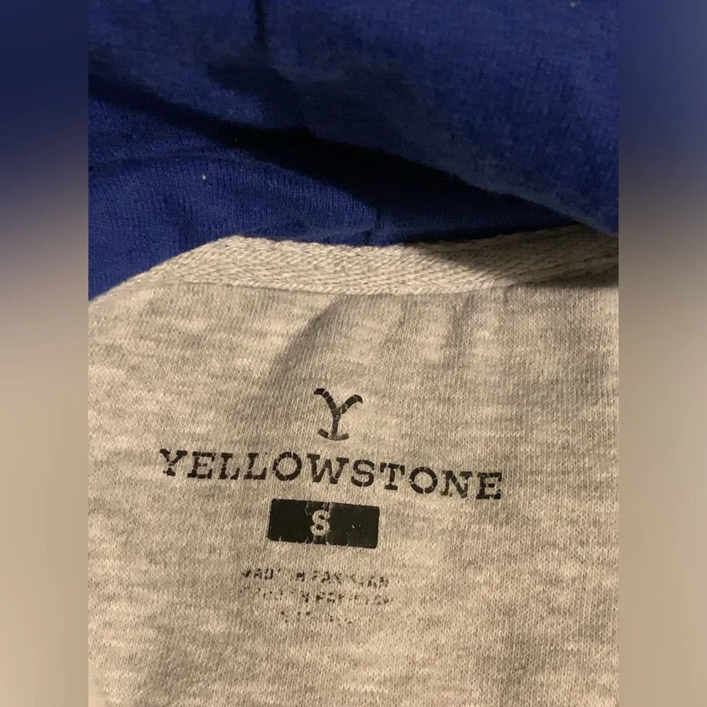Yellowstone Dutton Ranch Wear the Brand Gray S Hooded Sweatshirt - Picture 11 of 13